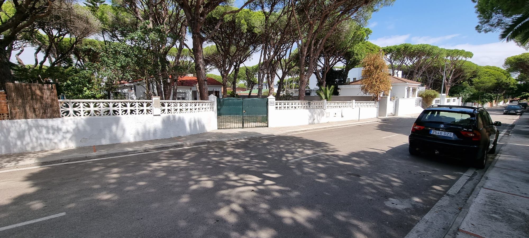 Diseño de jardines y exteriores en El Ejido: Creatividad y Sostenibilidad – 5 Servicios Premium · Jardinería y Mantenimientos de jardines en Cádiz · Servicios de Jardinería, fumigaciones, instalación de césped y limpieza de jardines en Vejer de la Frontera y Cádiz