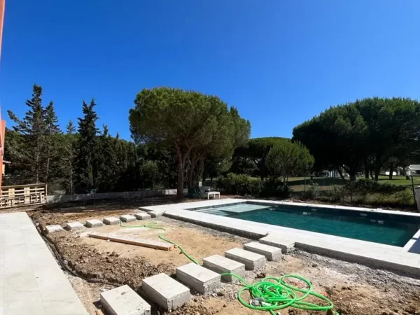 Reformas de Jardines en Cádiz - Verano 2023 · Jardinería y Mantenimientos de jardines en Cádiz · Servicios de Jardinería, fumigaciones, instalación de césped y limpieza de jardines en Vejer de la Frontera y Cádiz