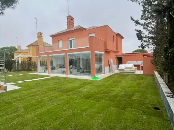 Reformas de Jardines en Cádiz - Verano 2023 · Jardinería y Mantenimientos de jardines en Cádiz · Servicios de Jardinería, fumigaciones, instalación de césped y limpieza de jardines en Vejer de la Frontera y Cádiz